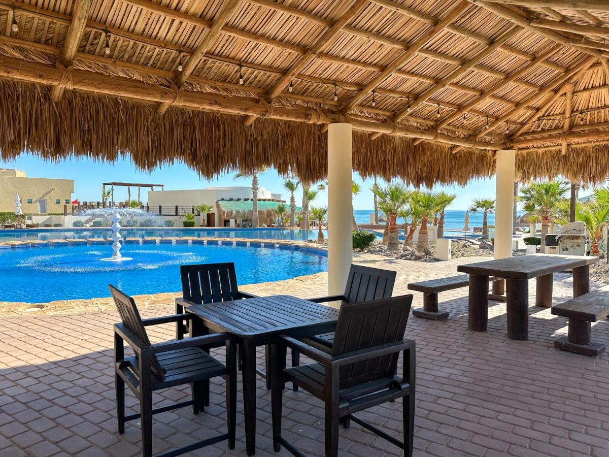 Luxurious Ocean Front Condo Puerto Peñasco Екстериор снимка